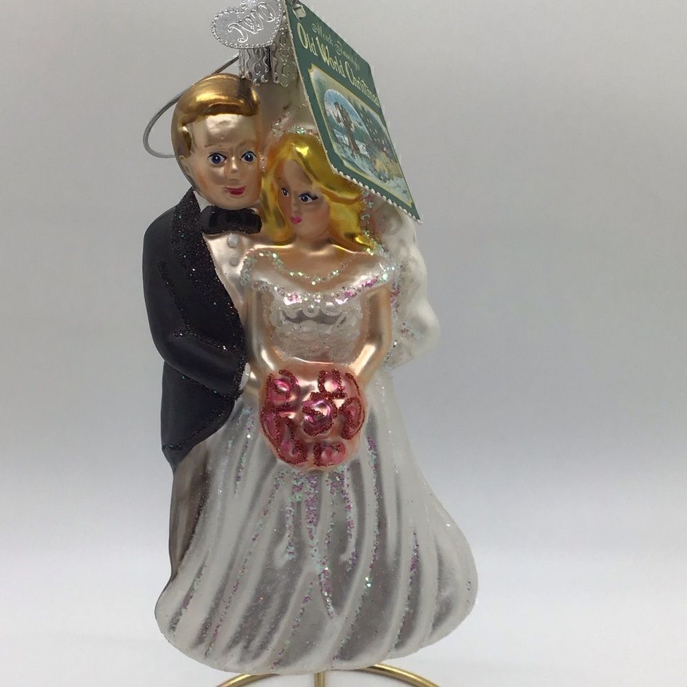 Old World Ornaments Blown Glass Bride and Groom